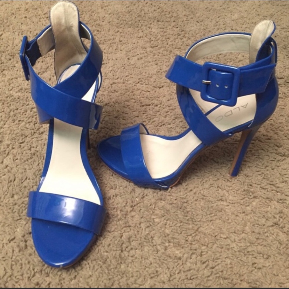 COPY - Blue heels